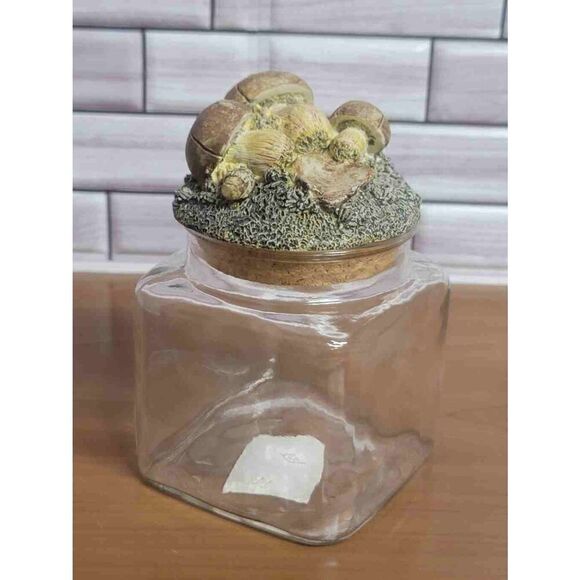 Vintage Square Jar with Mushroom Lid - Picture 4 of 8